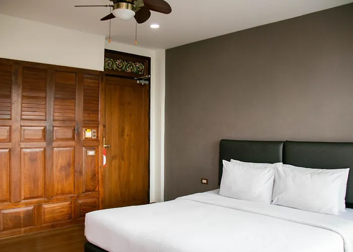 Lamphu Tree House Boutique