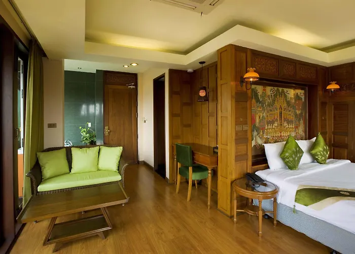 Lamphu Tree House Boutique
