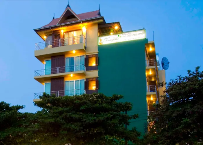 Lamphu Tree House Boutique מלון 4*