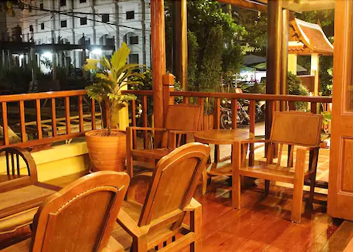 Lamphu Tree House Boutique מלון