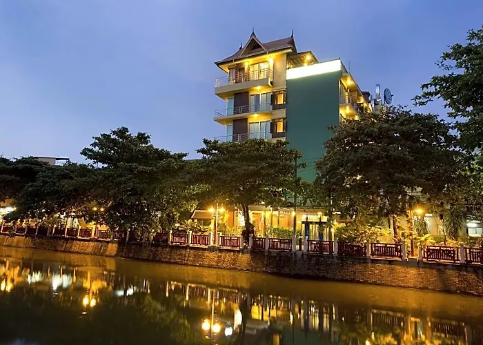 Lamphu Tree House Boutique