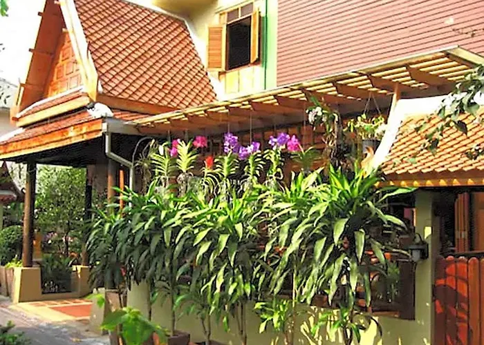 Lamphu Tree House Boutique מלון