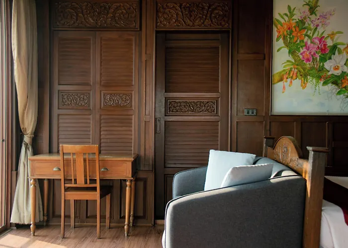 Lamphu Tree House Boutique Hotel